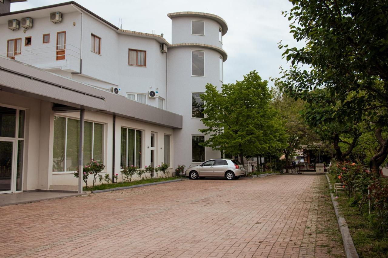 Hotel Blini Shkodër Exterior foto